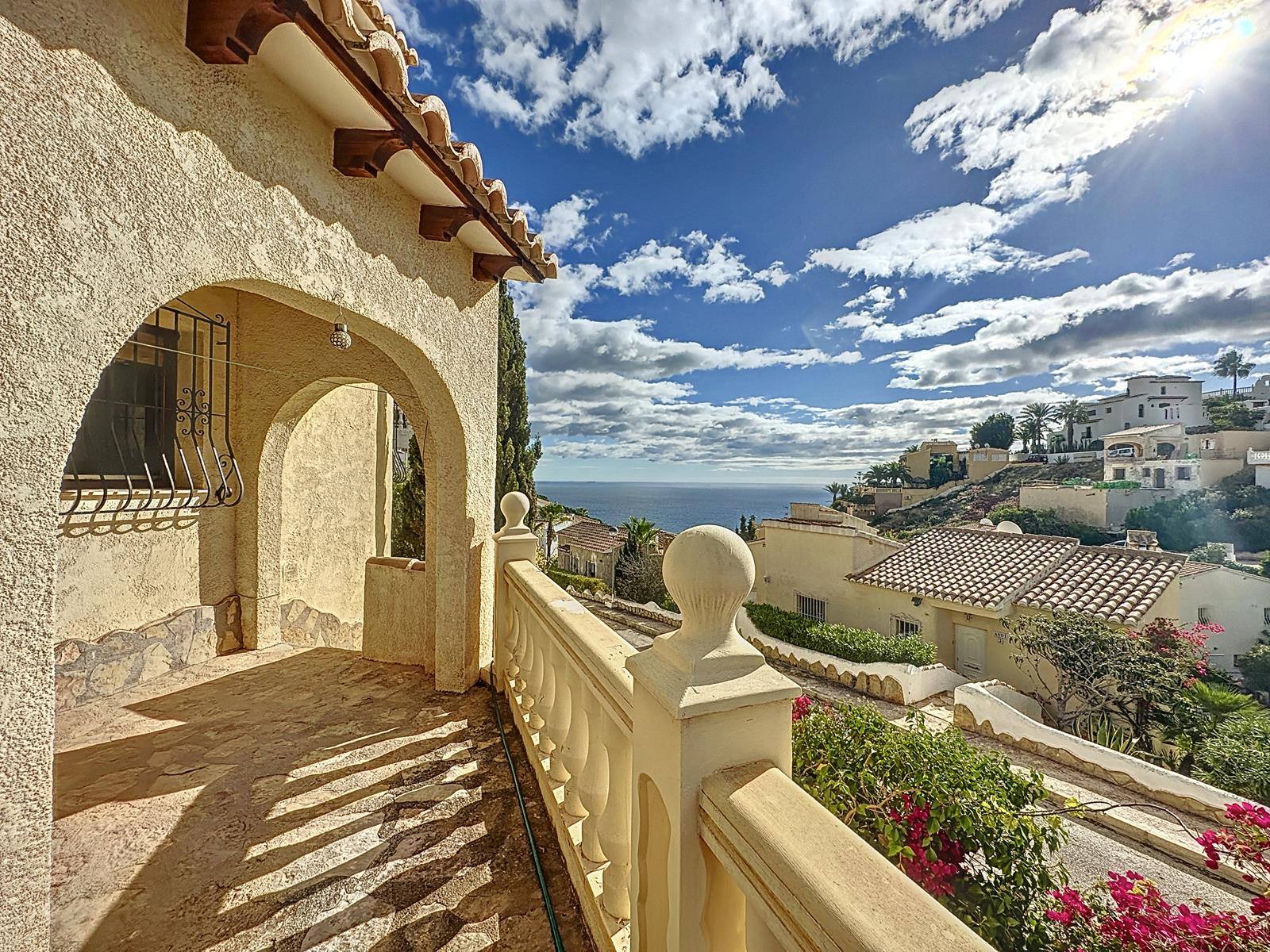 Villa with sea views