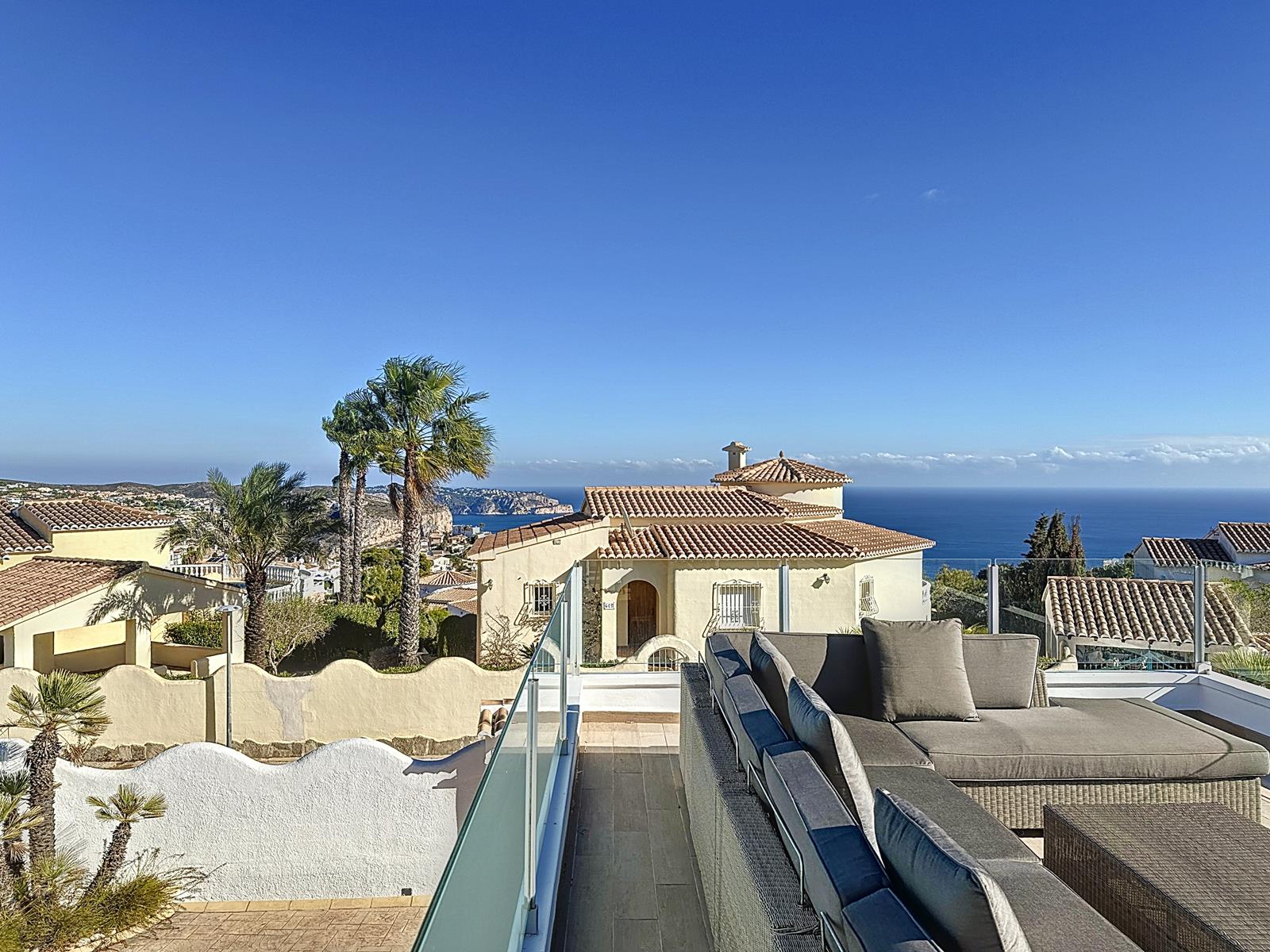 Luxury Villa with Sea Views