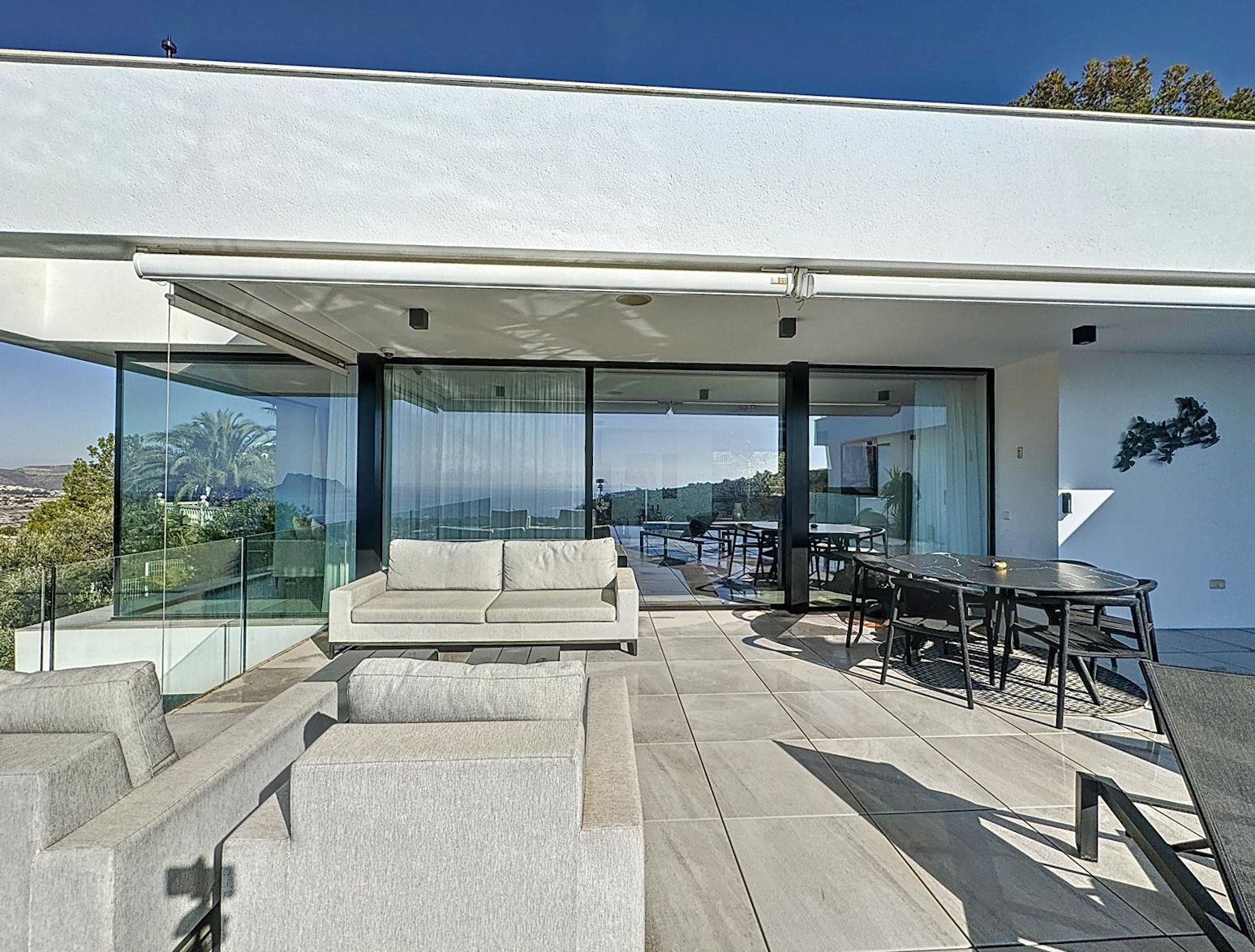 Cumbre del Sol, modern luxury villa for sale