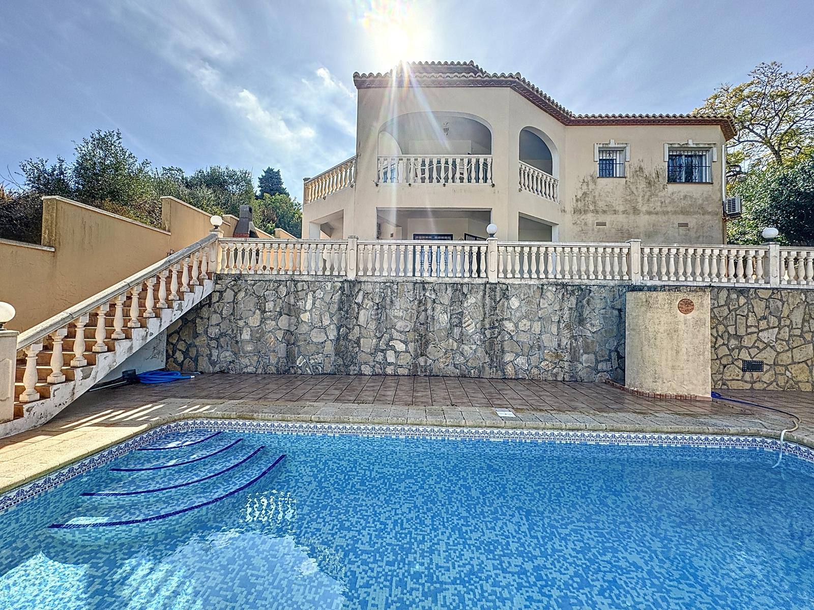 Cumbre del Sol Villa zu verkaufen mit privatem Pool