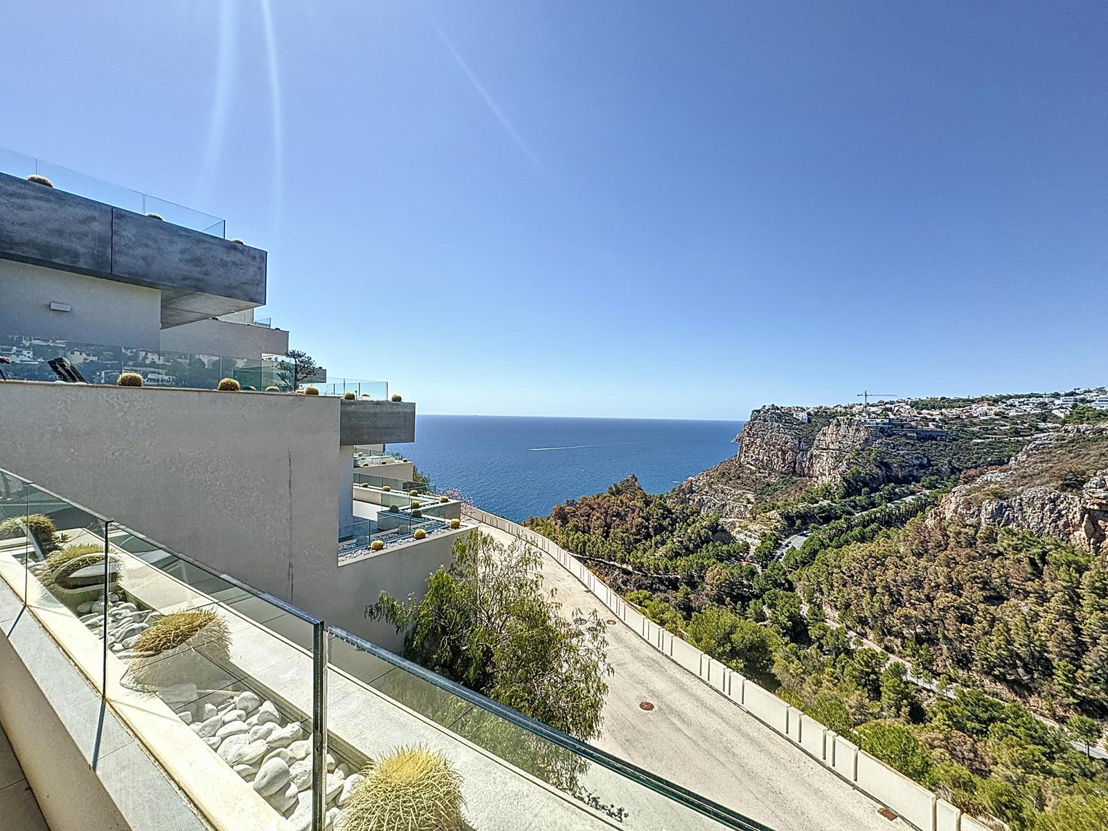 Appartement de luxe à Cumbre del Sol avec vue sur la mer