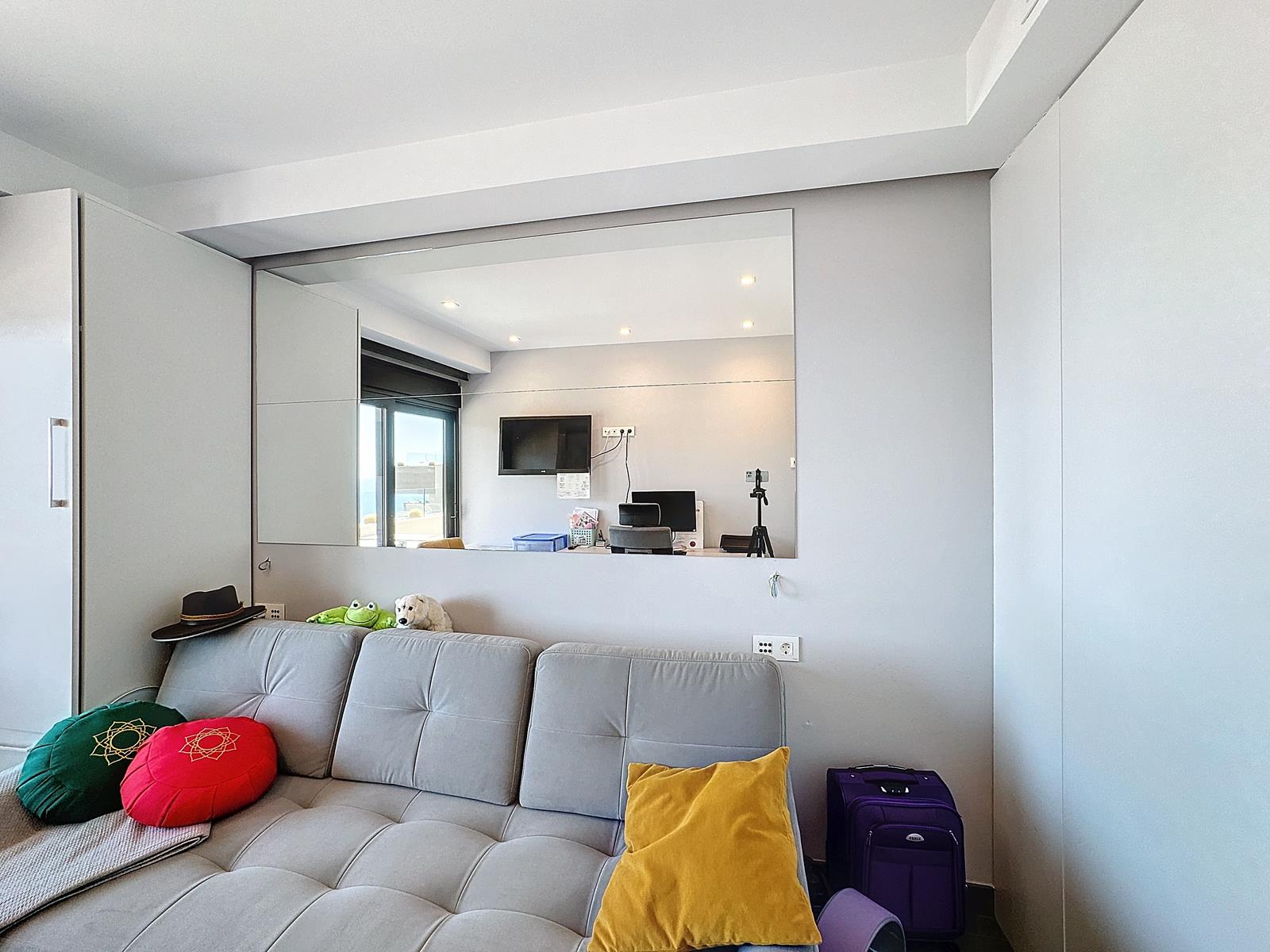 Cumbre del Sol luxury apartment with sea views