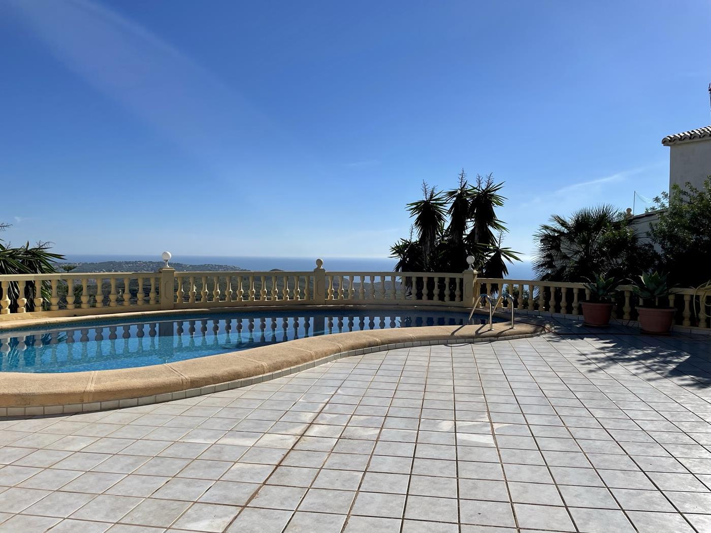 Villa con vista sul mare e piscina privata